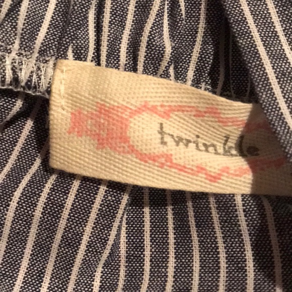 Shirt - Picture 2 of 2